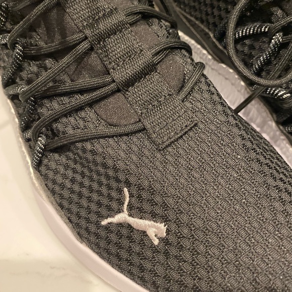 EUC Puma Black Soft Foam Athletic Shoes/Sneakers, 7.5 - Picture 3 of 8